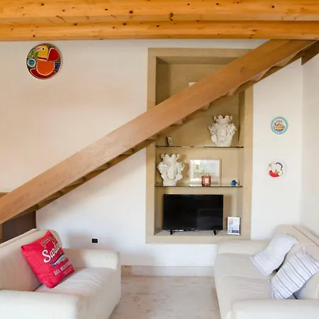 別荘 La Casa Della Tonnara, マルツァメミ