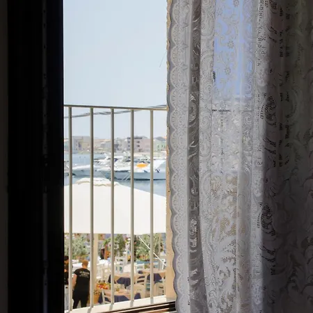 La Casa Della Tonnara, 別荘